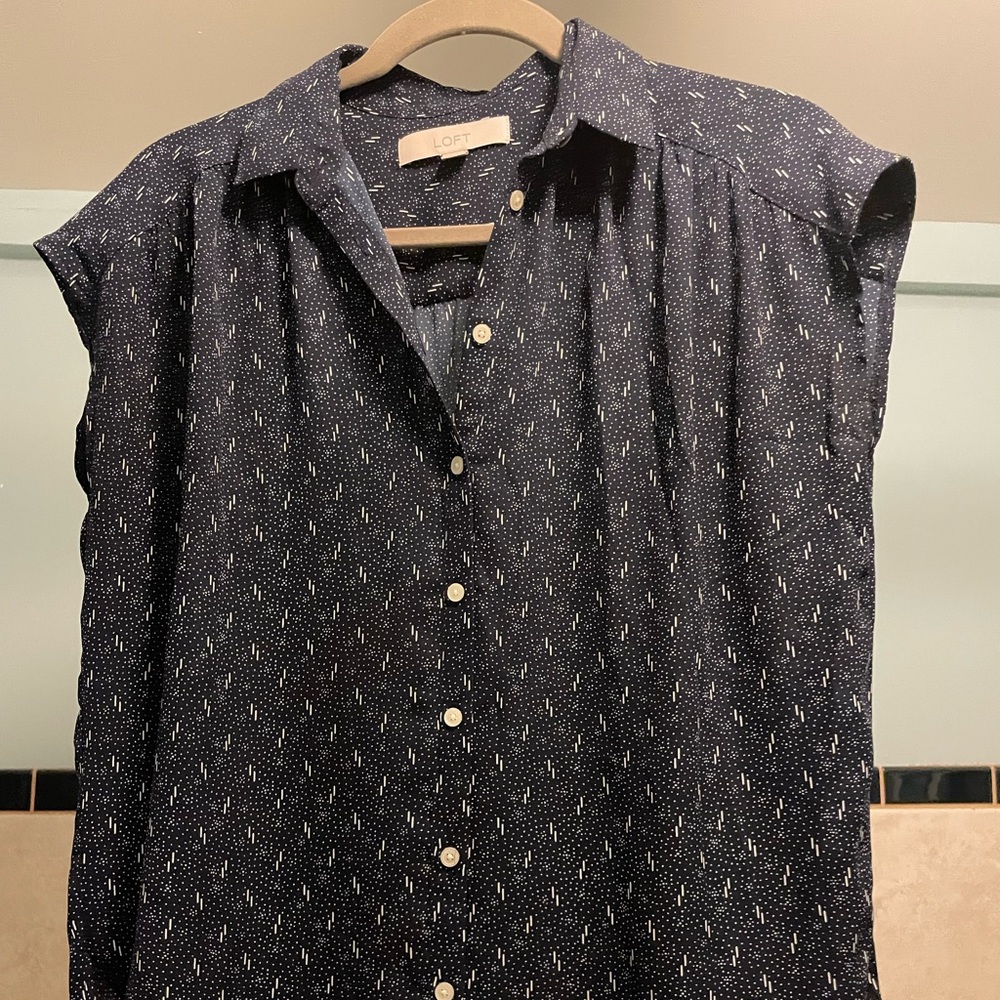 Ann Taylor LOFT light work blouse